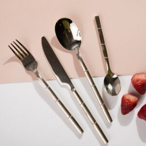 Set de Cubiertos Bambu - Champagne Gold Combinado x 16 pzas.
